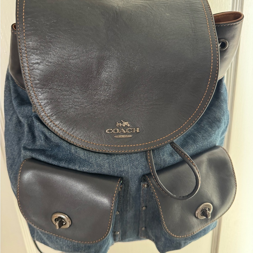 LIKE NEW RARE Women's Coach Billie Blue Leather and Denim Backpack - Picture 3 of 6